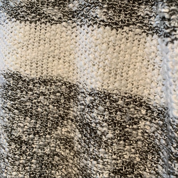 Pink Rose | Knit Striped Sweater - Picture 13 of 16